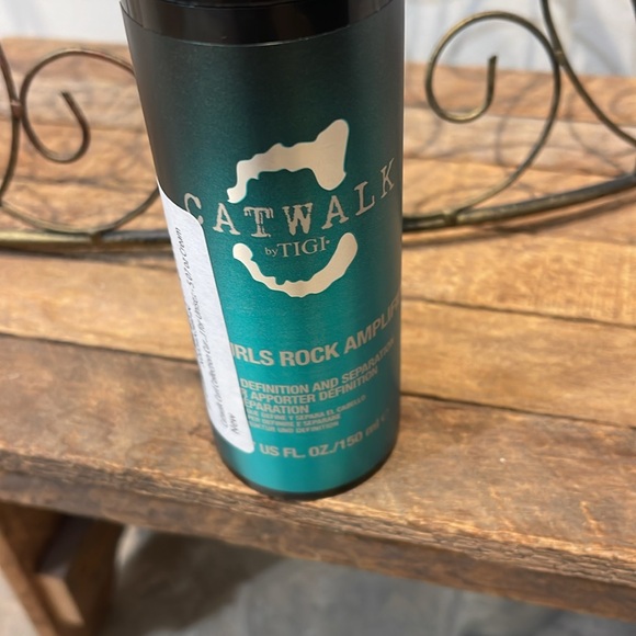 TIGI Catwalk Curls Rock Amplifier Cream - Picture 4 of 5